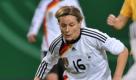 Angriff: Martina Müller (VfL Wolfsburg/31) steht fast nie in der Startelf, ist aber der Torjoker schlechthin - erfahren, laufstark und eiskalt im Abschluss. Schon bei den WM-Erfolgen 2003 und 2007 war sie im Kader. Foto: dpa