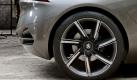 ... und dem bulligen Heck wahrhaft sportliche Proportionen verschafft.  Foto: pi