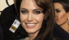 Angelina Jolie kennt keine Tabus, auch ein kürzlich geäußerter früherer Berufswunsch zeigt das wieder. Die amerikanische Schauspielerin wollte eigentlich Leichenbestatterin werden. «Es klingt ziemlich seltsam, exzentrisch und sehr schwarz, aber ich hatte meinen Großvater verloren und mich darüber aufgeregt, wie er beerdigt wurde», sagte Jolie in einem US-Fernsehinterview. Foto: dpa