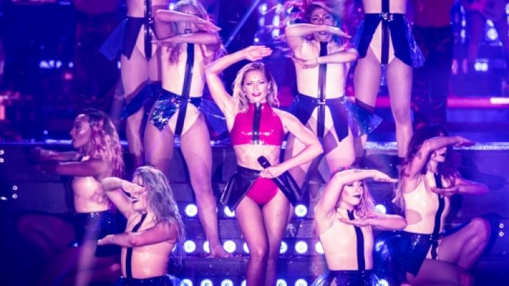 Ein Hauch von Latex darf es bei Helene Fischer auch sein.