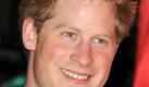 Prinz Harry ist der Prototyp des Draufgängers. Der 27-Jährige ist Kampfhubschrauberpilot, marschierte zum Nordpol, feiert gerne ausgiebig und hat einen Schlag beim weiblichen Geschlecht. Seine Abenteuerlust wird sicher noch für ausreichend Schlagzeilen sorgen.   Foto: dpa