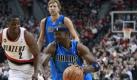 Dirk Nowitzki hat in den Playoffs der Nordamerikanischen Basketball-Liga NBA die erste Niederlage hinnehmen müssen. Nach zwei Heimsiegen verloren seine Dallas Mavericks am Donnerstagabend (Ortszeit) bei den Portland Trail Blazers mit 92:97. Die Los Angeles Lakers hatten zuvor ihr zweites Spiel gegen New Orleans mit 87:78 gewonnen. Foto: dapd