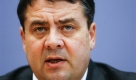 Sigmar Gabriel (SPD) grtes Talent ist seine unverdrossene Art im Umgang mit Niederlagen. Erst klappte es nicht als niederschsischer Ministerprsident und dann konnte er dem Amt des SPD-Popbeauftragten keinen Glanz verleihen. Trotzdem gab er nie auf und wird wohl noch in den nchsten 20 Jahren um das Umweltgesetzbuch kmpfen. Foto: ap