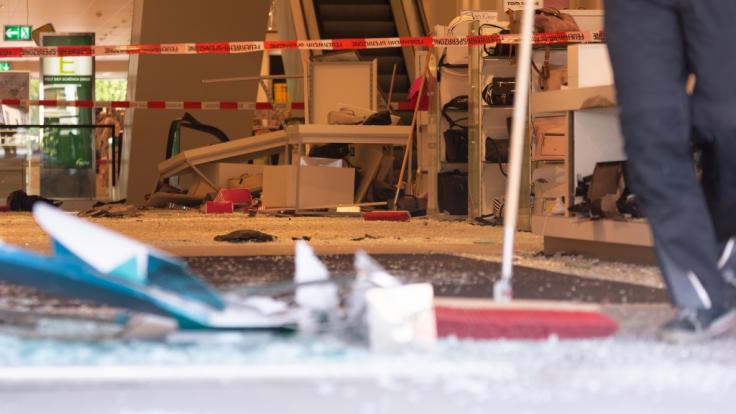 Bei dem Unfall entstand ein erheblicher Sachschaden.