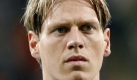 33 Länderspiele: Tim Borowski, 1980 in Neubrandenburg geboren, kam als 16-Jähriger ins Sportinternat von Werder Bremen und soll erst einmal an Heimweh gelitten haben. Der Blondschopf stand aber schon vier Jahre später unter dem damals neuen Trainer Thomas Schaaf in der Startelf und machte zunächst 169 Spiele für die Bremer. Dann sollte der nächste Karriereschritt Borowskis folgen, der bei der WM 2006 einen Elfmeter gegen Argentinien verwandelte. Bei Bayern München setzte sich der Norddeutsche jedoch nicht durch und kehrte zu Werder zurück. Foto: dpa