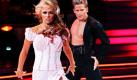 In der amerikanischen Tanzshow Dancing with the Stars zeigt Pamela Anderson zusammen mit ihrem Partner Damian Whitewood, dass sie sich nicht auf ein Image festlegen lassen will: Sie kann nicht nur sexy aussehen, sondern auch sexy tanzen. Foto: ap