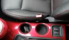 Für die Innenraumgestaltung, so Nissan, standen Motorräder Pate. Augenscheinlich wird dies bei der  farbig gestalteten Mittelkonsole, die in ihrer Form an einen Motorradtank erinnert. Ecken und Kanten finden sich nicht im Interieur. Foto: auto.de