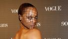 U.S. model Tyra Banks poses for photographers as she arrives at the 90th anniversary of Vogue in Paris, Thursday, Sept. 30, 2010. (AP Photo/Laurent Cipriani)



 Foto: ap