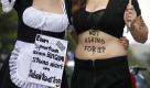 Beim ersten Slutwalk in Frankfurt am Main demonstrieren zwei Frauen mit deutlichen Worten für die Selbstbestimmung über Körper und Sexualität. Die Slutwalks (Schlampenspaziergänge) sind weltweit als Reaktion auf vorherschende Rollenklischees und als Bewegung gegen Sexismus und sexuelle Gewalt entstanden. In der Mainmetropole beteiligten sich etwa 200 Frauen daran, in Berlin hatte der Slutwalk rund 1000 Teilnehmerinnen.
 Foto: dapd