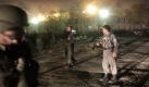 Afghanische Sicherheitskräfte eilen zum Hotel Serena - in die Luxusherberge in Kabul war eine Rakete eingeschlagen. Zwei Menschen wurden dabei verletzt. Foto: Anja Niedringhaus, ap