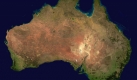 Mit dem neuen Jahrhundert kam Australien: Am 1.1. 1901 schlossen sich die britischen Kolonien Neusüdwales, Victoria, Queensland, Südaustralien, Westaustralien und Tasmanien zum Federal Commonwealth of Australia zusammen. Australien blieb allerdings dem Britischen Empire angeschlossen. Foto: nasa.gov