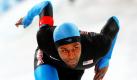 Der US-amerikanische Shani Davis während des 1000-Meter-Eisschnelllaufs bei den Olympischen Spielen in Vancouver. Er holte in 1:08,94 Minuten Gold für die USA. Foto: ap
