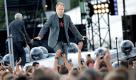 Sofort nach Veröffentlichung erreichte das Album Schiffsverkehr Gold-Status. Kein Wunder also, dass seine zahlreichen Fans, die das Album seit März dieses Jahres im Regal stehen haben, auch jeden Song mitsingen können. Foto: dpa
