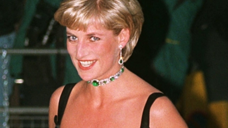 Prinzessin Diana ist angeblich völlig aus dem Häuschen, dass ihre Schwiegertochter Meghan Markle Nachwuchs erwartet - behaupten zumindest die übersinnlichen Zwillinge Terry und Linda Jamison.