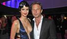 Model Shermine Shahrivar, links, und Schauspieler Thomas Kretschmann, rechts, feiern am Donnerstag, 26. November 2009, auf der Party nach der Verleihung des Bambi 2009 Medienpreises in Potsdam, Brandenburg. (AP Photo/Gero Breloer)  --- Model Shermine Shahrivar, left, and actor Thomas Kretschmann, right, pose for the media at the party after the Bambi 2009 media award ceremony in Potsdam, Germany, Thursday, Nov. 26, 2009. (AP Photo/Gero Breloer) Foto: ap