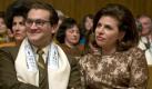 Bei der Bar Mitzwa von Sohn Danny platzen er und seine Gattin Judith vor Stolz - ein seltener Moment der Harmonie, denn Judith will die Scheidung. Sie hat sich in den gönnerhaften Sy Ableman verliebt. Foto: Tobis