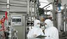 Nach einem kräftigen Produktionszuwachs von 6,5 Prozent im ersten Halbjahr erwartet die Chemieindustrie Rekordzahlen für das Gesamtjahr.. Foto: dpa