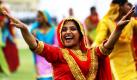Am 15. August feiert Indien den 65. Jahrestag seiner Unabhängigkeit. 1947 sagte sich das Land vom Kolonialherren Großbritannien los und wurde ein souveräner Staat. Ein indisches Schulmädchen probt den Folkloretanz Gidha für die Feierlichkeiten. Foto: dpa