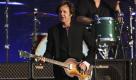 Paul McCartney bei seinem Auftritt beim Hard Rock Calling 2010 im Londoner Hyde Park. Foto: ap