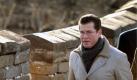 Verteidigungsminister Karl-Theodor zu Guttenberg (CSU) besucht am Dienstag (02.11.10) bei Mutianyu in der Naehe von Peking die Chinesische Mauer. Guttenberg ist bis Donnerstag (04.11.10) auf einer mehrtaegigen Reise nach China und in die Mongolei. Foto: Hannibal Hanschke/ Pool/ dapd Foto: dapd