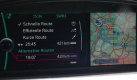 Gegen Aufpreis surft der BMW sogar im Internet, was wegen der langsamen Verbindung via Edge allerdings wenig sinnvollen Praxisnutzen bringt. Zwei Funktionen hat jedoch nur das TomTom: Auf dem Bildschirm wird das aktuelle Tempolimit angezeigt. Allerdings kann man sich durch die ständig wechselnden Limits und Wanderbaustellen auf deutschen Straßen auf die Richtigkeit der Anzeige nicht immer verlassen. Foto: press-inform