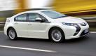Mit dem Ampera will Opel die vom Insignia eingeleitete Designsprache weiterführen. Dabei präsentiert sich der Ampera eigenständig. Foto: dapd