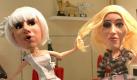 Popstar Lady Gaga wird zur Knetfigur. In einer Kurzfilmreihe fürs Internet parodieren die Trickfilmer der Frankfurter Scopas Medien AG das Leben und Wirken des US-Superstars. An diesem Freitag soll der erste englischsprachige Clip ins Internet gestellt werden.
Darin kämpft die Gaga-Puppe gegen ein Knet-Double der Pop-Königin Madonna. Der Kurzfilm erinnert an das Celebrity Death Match des Musiksenders MTV mit einem ausgerissenen Auge und viel (Knet-)Blut. So erzählen die Macher ihre ganz eigene Geschichte, wie Lady Gaga zum berühmt gewordenen Fleischkostüm kam. Foto: dpa