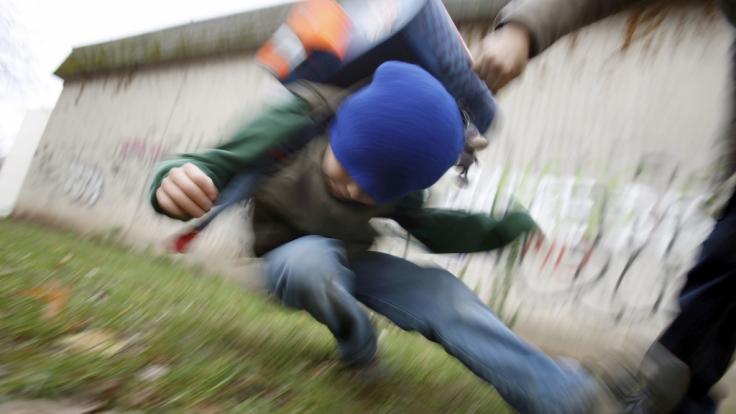 Die Zahl der schweren und gefährlichen Körperverletzung an deutschen Schulen steigt an.