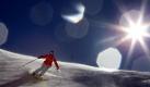 Wintersport in der Sonne: Skiabfahrten stärken die Beinmuskulatur. Foto: Karl-Josef Hildenbrand Foto: dpa