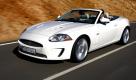 Betont stilvoll geht es auch im Jaguar XK zur Sache. Foto: press-inform
