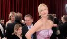 South African actress Charlize Theron arrives on the red carpet during the 82nd Annual Academy Awards at the Kodak Theatre in Hollywood, California, USA 07 March 2010. The Oscars are awards presented for outstanding individual or collective efforts in up to 25 categories in filmmaking. EPA/PAUL BUCK +++(c) dpa - Bildfunk+++ Foto: dpa