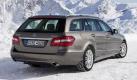 2009 erschien die E-Klasse als T-Modell. Viel Lob, aber wenig Begeisterung schlugen dem Edelkombi entgegen. Im Bild: Mercedes E 350 4matic. Foto: press-inform