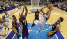 Nowitzki und Dallas schlagen Lakers
Vorspann: 	
Text: 	

Dallas (dpa) - Ausgerechnet gegen Titelverteidiger Los Angeles Lakers haben die Dallas Mavericks ihre Negativserie in der NBA beendet. Die Texaner gewannen am Mittwoch (Ortszeit) im heimischen American Airlines Center gegen die Lakers mit 109:100 und feierten damit den ersten Sieg nach zuvor sechs Niederlagen. Deutschlands Basketball-Superstar Dirk Nowitzki kam auf 14 Punkte und acht Rebounds. Beste Werfer bei den Gastgebern waren Shawn Marion und Jason Terry mit je 22 Punkten. Zudem überzeugte Routinier Jason Kidd mit 21 Zählern und zehn Assists. Bei Los Angeles kam der spanische Weltmeister Pau Gasol auf 23 Punkte.

# dpa-Notizblock

## Orte - [American Airlines Center](2500 Victory Avenue Dallas, Texas 75219, USA)

* * * * Die folgenden Informationen sind nicht zur Veröffentlichung bestimmt

## dpa-Kontakte - Autor: Lars Reinefeld, - Redaktion: Jürgen Gesper, +49 30 285231302,

dpa lar yyhe n1 gp
Ressort: 	Sport


Dallas Mavericks' Dirk Nowitzki (41) of Germany takes a shot after getting through the defense of Los Angeles Lakers' Ron Artest (15), Lamar Odom (7) and Pau Gasol, right, of Spain in the second half of an NBA basketball game, Wednesday, Jan. 19, 2011, in Dallas. The Mavericks won 109-100. (AP Photo/Tony Gutierrez)
Schlagworte: 	Basketball/NBA Foto: dapd