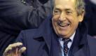 (FILE) A file picture dated 20 October 2009 of former Liverpool FC manager Gerard Houllier taking seat prior to the UEFA Champion's League Group H fixture Liverpool FC vs Olympique Lyon at the Anfield stadium, Liverpool, North West England, 20 October 2009. Houllier is to coach German Bundesliga champions VfL Wolfsburg from next season onwards, news reports said on 19 Arpil 2010. EPA/Nick Wilkinson +++(c) dpa - Bildfunk+++ Foto: dpa