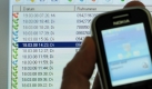 Bereits seit Januar 2008 in Kraft ist das Gesetz zur Vorratsdatenspeicherung, das die Telekommunikationsanbieter verpflichtet, die Telefon- und Internetverbindungsdaten ihrer Kunden sechs Monate lang zu speichern. Foto: dpa