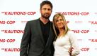 Die Liebeskomödie Der Kautions-Cop mit Jennifer Aniston und Gerard Butler hat am Osterwochenende die deutschen Kinocharts gestürmt. Der Film verdrängte Tim Burtons Alice im Wunderland mit Johnny Depp auf Platz zwei. Foto: dpa
