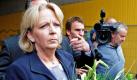 Auch Nordrhein-Westfalens Ministerpräsidentin Hannelore Kraft besuchte den Katastrophenort der Loveparade. Foto: ddp