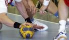 In der Bundesliga hat sich unterdessen der VfL Gummersbach wieder aufgerappelt. Nach dem Pokal-Aus gegen HBW Balingen-Weilstetten polierte der EHF-Pokalsieger sein Selbstbewusstsein mit einem 33:23 (14:7)-Sieg gegen die HSG Wetzlar auf. Foto: dpa