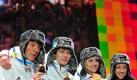 Maximilian Janke , Christian Stiebritz, Victoria Carl und Franziska Preuß ( v.r.) gewannen die Mixed-Staffel. Foto: Li Ming Foto: dpa