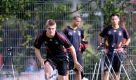 Sprinttest: Toni Kroos gibt alles Foto: ap