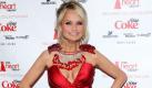 Die US-amerikanische Schauspielerin Kristin Chenoweth kommt bei der Fashion Show Red Dress Collection 2010 in New York City an. Foto: ap