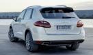 Brach der erste Cayenne das Tabu, dass ein Porsche immer ein Sportwagen sein muss, und etablierte zur Mitte des Modellzyklus einen VW-Diesel angetriebenen, so legt das neue Modell mächtig nach. Erstmals ist ein Porsche-Serienmodell mit einem Hybridantrieb zu bekommen. Foto: press-inform