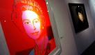Andy Warhol's 'Queen Elizabeth II' is on display at the Olyvia Fine Art in London, Britain, 15 March 2010. Olyvia Fine Art is exhibiting a rare series of screen tests by Andy Warhol. The exhibition 'Andy Warhol: Portraits' opens to the public from 17 March to 09 May. Foto: dpa