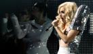 Lady Gaga führt den Song Bad Romance bei einem Konzert in der Purdue-Universität in West Lafayette, in der Nähe von Chicago, vor. Foto: ap