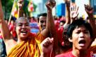 Buddhisten in Bangladesch feiern in Dhaka den Geburtstag Buddhas.  Foto: ap