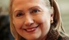 Die US-Außenministerin Hillary Clinton nimmt am bilateralen Treffen mit der hohen Repräsentantin für Außen- und Sicherheitspolitik Catherine Ashton im schweizerischen Genua teil. Clinton hat vor, sich im Rahmen des Menschenrechtskongresses für die Proteste gegen den libyschen Staatschef Gaddafi auszusprechen.  Foto: dpa