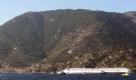 Das Wrack des Luxusliner liegt direkt vor der italienischen Westküste, nahe der Insel Giglio. Foto: dapd