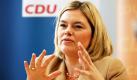 Die rheinland-pfälzische CDU-Vorsitzende und Spitzenkandidatin für die Landtagswahl 2011, Julia Klöckner stellt in Mainz ein Acht-Punkte-Programm der CDU Rheinland-Pfalz zur Integration vor. Klöckner fordert härtere Sanktionen und eine Null-Toleranz-Politik gegenüber integrationsunwilligen Ausländern. Wer sich vorsätzlich der Integration verweigere und etwa Sprachkurse nicht besuche, der müsse sanktioniert werden, im Zweifel bis hin zur Frage des Aufenthaltsstatus, sagte Klöckner. Foto: dapd