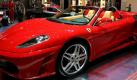 Den erträumten Ferrari müssen sich viele Wall-Street-Banker wohl erstmal abschminken. Grund: Die Banker dürften je nach Position 20 bis 30 Prozent weniger Boni ausgezahlt bekommen als fürs Vorjahr. Davon geht die auf Gehaltsfragen spezialisierte Unternehmensberatung Johnson Associates aus.  Foto: dpa