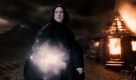 Severus Snape (Alan Rickman) spielt ein doppeltes Spiel. Der Hauslehrer der Slytherins ist im sechsten Schuljahr zumindest karrieretechnisch am Ziel seiner Trume, er wird Lehrer fr Verteidigung gegen die dunklen Knste. Foto: news.de